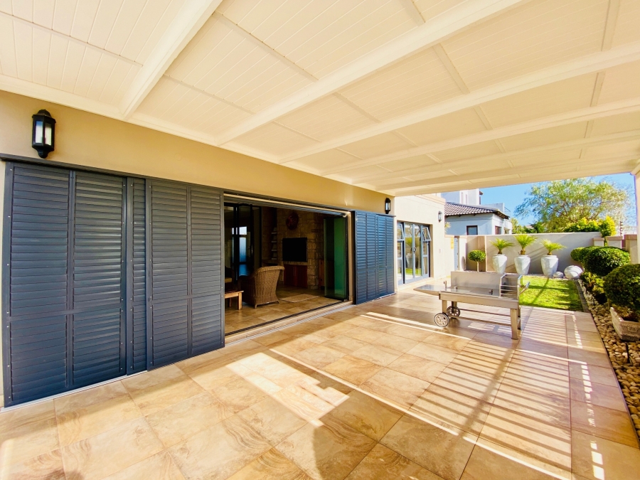 3 Bedroom Property for Sale in Country Club Western Cape